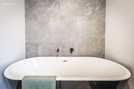 Photo of property in 148a West Belt, Rangiora, 7400