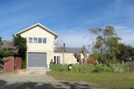 Photo of property in 1 Fyfe Place, Kakanui, Oamaru, 9495