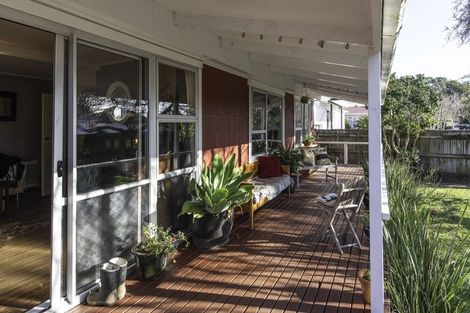 Photo of property in 17 Maranui Street, Welbourn, New Plymouth, 4310