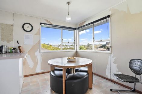 Photo of property in 30 Newham Place, Henderson, Auckland, 0612