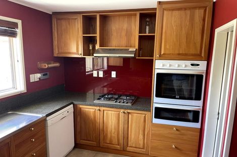 Photo of property in 29 Park Hill Road, Birkenhead, Auckland, 0626