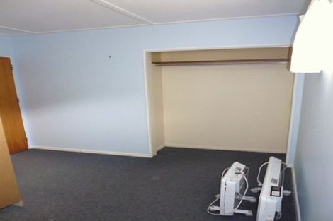 Photo of property in 15b Cypress Drive, Maungaraki, Lower Hutt, 5010