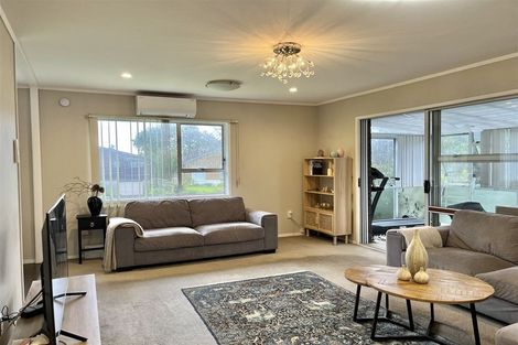 Photo of property in 9 Alaunia Place, Lynfield, Auckland, 1042