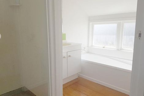 Photo of property in 50c Home Street, Grey Lynn, Auckland, 1021