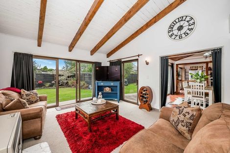 Photo of property in 7 Knights Grove, Otaki, 5512