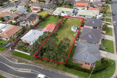 Photo of property in 8 Puriri Avenue, Orewa, 0931