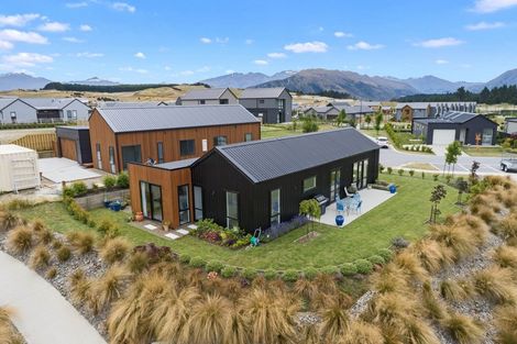 Photo of property in 29 Rocklands Court, Wanaka, 9305