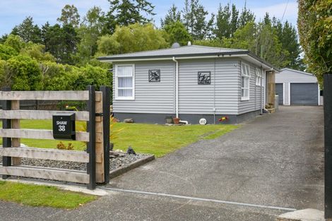 Photo of property in 38 Tongariro Road, Turangi, 3334
