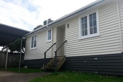 Photo of property in 1/31 Solveig Place, Randwick Park, Auckland, 2105