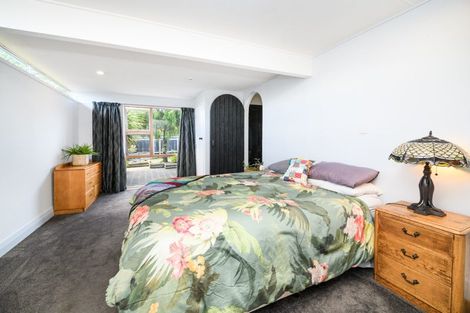 Photo of property in 6 Pukatea Place, Milson, Palmerston North, 4414
