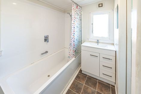 Photo of property in 78 Matai Street, Castlecliff, Whanganui, 4501