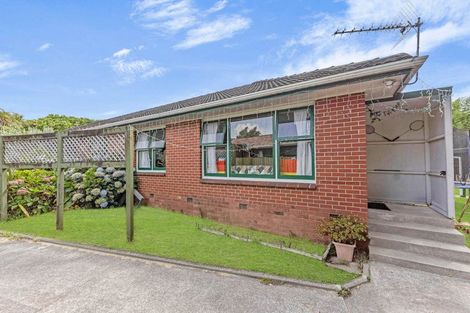 Photo of property in 77 Birdwood Avenue, Beckenham, Christchurch, 8023