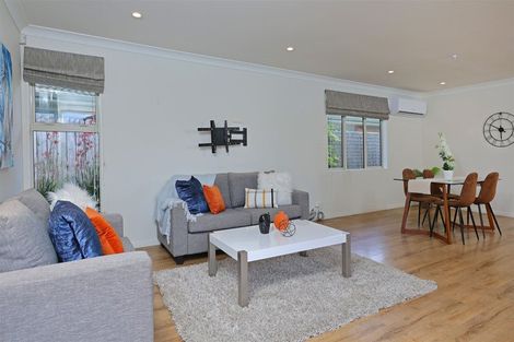 Photo of property in 6 Lantern Court, Henderson, Auckland, 0612