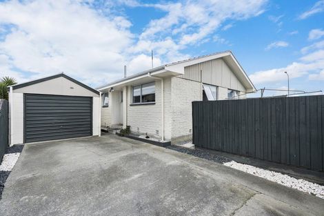 Photo of property in 28a Korora Street, Bromley, Christchurch, 8062