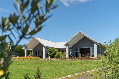 Photo of property in 10 Birdie Way, Martinborough, 5711