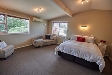 Photo of property in 15 Wilfrid Street, Ilam, Christchurch, 8041