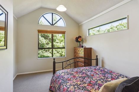 Photo of property in 22 Chilton Drive, Paraparaumu, 5032