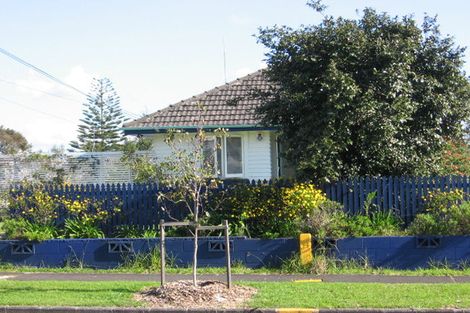 Photo of property in 1/11 Churchill Avenue, Manurewa, Auckland, 2102