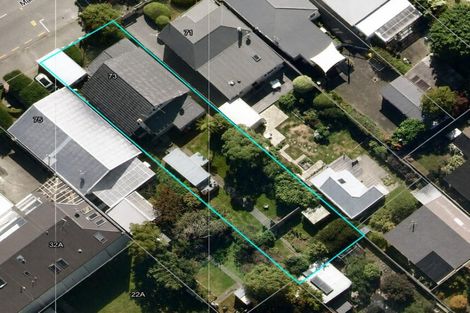 Photo of property in 73 Marine Parade, Eastbourne, Lower Hutt, 5013