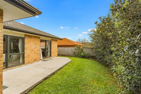 Photo of property in 38b Hetherington Road, Ranui, Auckland, 0612