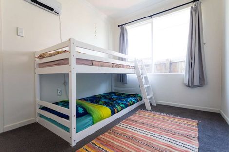 Photo of property in 1/185 Queenspark Drive, Parklands, Christchurch, 8083