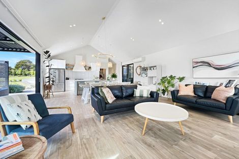 Photo of property in 757 Settlement Road, Hakaru, Wellsford, 0975