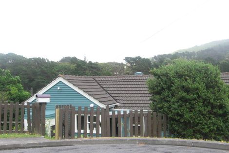 Photo of property in 5 Berkshire Avenue, Wilton, Wellington, 6012
