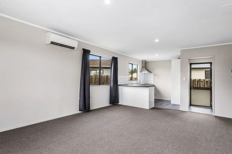 Photo of property in 50a Pohutukawa Drive, Owhata, Rotorua, 3010