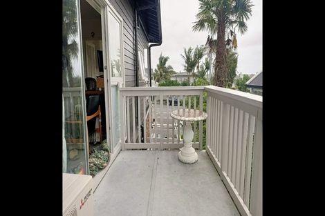 Photo of property in 213 Jervois Road, Herne Bay, Auckland, 1011