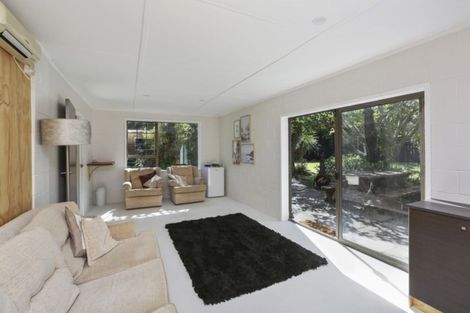 Photo of property in 14 Erica Place, Bell Block, New Plymouth, 4312