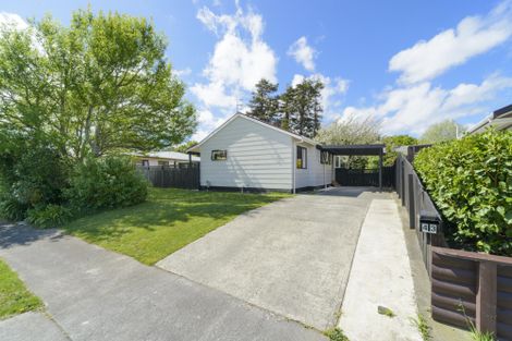 Photo of property in 40 Rotoiti Avenue, Pakuranga Heights, Auckland, 2010