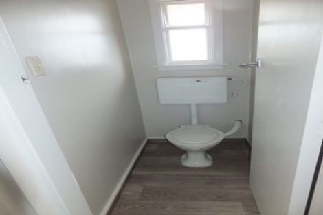 Photo of property in 2/12 Roslyn Avenue, Mairehau, Christchurch, 8052