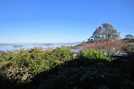 Photo of property in 49 London Road, Korokoro, Lower Hutt, 5012