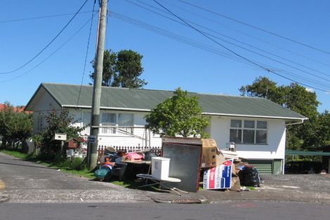 Photo of property in 44a Brains Road, Kelston, Auckland, 0602