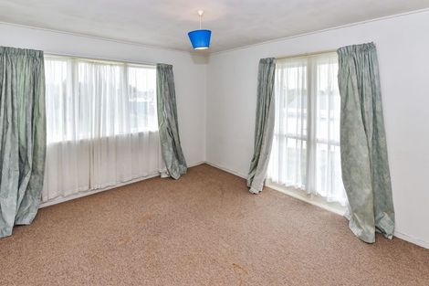 Photo of property in 18 Rata Street, Waiuku, 2123