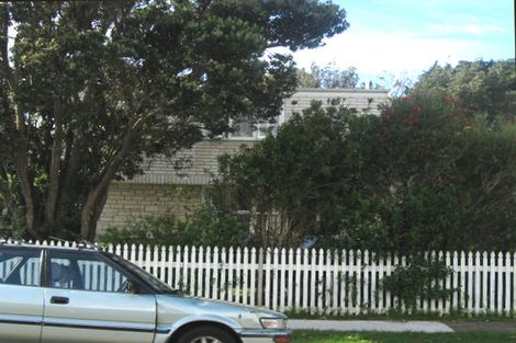 Photo of property in 21 Aberfeldy Street, Cannons Creek, Porirua, 5024