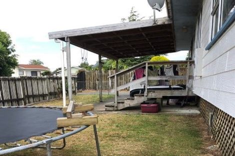 Photo of property in 2/16 Bloomfield Place, Onerahi, Whangarei, 0110