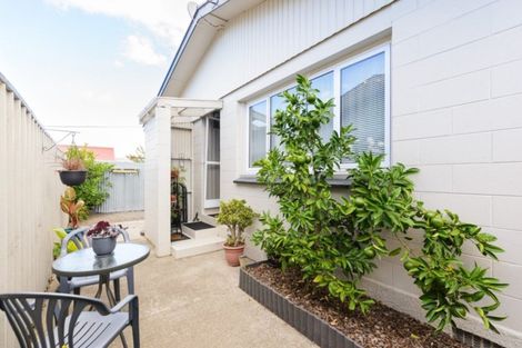 Photo of property in 35 Redwood Street, Blenheim, 7201