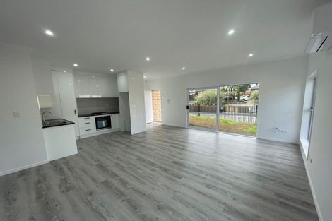 Photo of property in 75a Andrew Road, Howick, Auckland, 2010