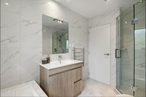 Photo of property in 132a Stapleford Crescent, Browns Bay, Auckland, 0630