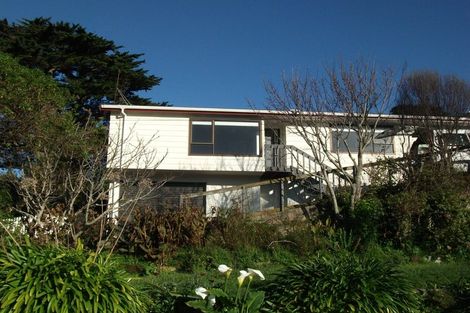 Photo of property in 5 Vella Street, Titahi Bay, Porirua, 5022