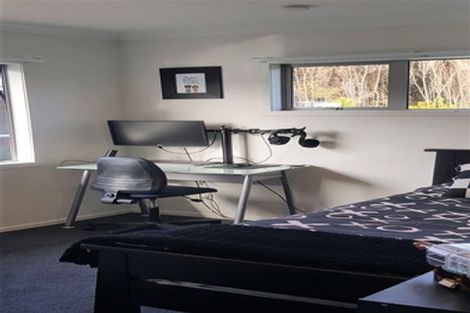 Photo of property in 2 Lichen Grove, Russell, 0272