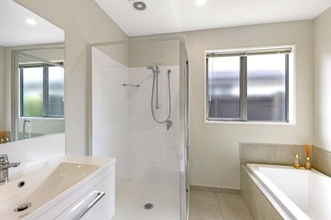 Photo of property in 56 Bamber Crescent, Halswell, Christchurch, 8025