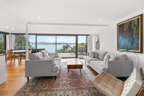 Photo of property in 11 Hinemoa Street, Birkenhead, Auckland, 0626