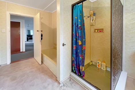 Photo of property in 7 Bledisloe Crescent, Wainuiomata, Lower Hutt, 5014