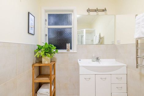 Photo of property in 56 Havill Street, Takaro, Palmerston North, 4410