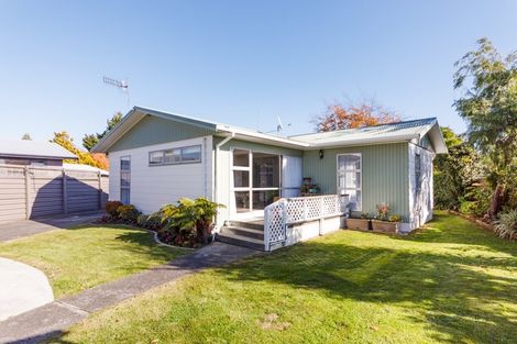 Photo of property in 107 Ruamahanga Crescent, Terrace End, Palmerston North, 4410
