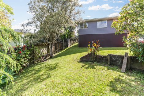 Photo of property in 12 Albemarle Place, Massey, Auckland, 0614