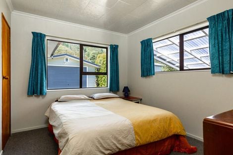 Photo of property in 11 Okiwi Crescent, Okiwi Bay, French Pass, 7193