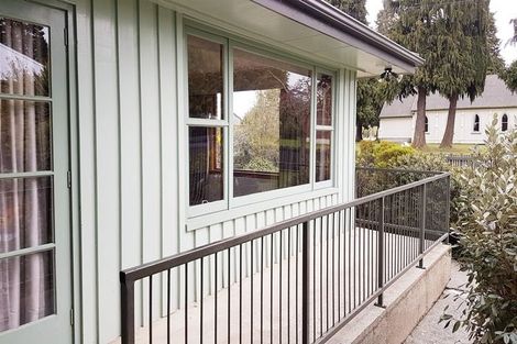 Photo of property in 22 Dacia Street, Lumsden, 9730